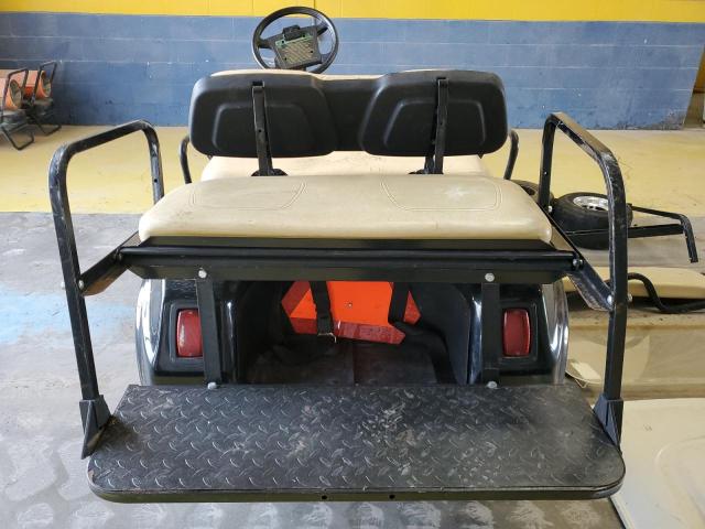 2003 CLUB GOLF CART  