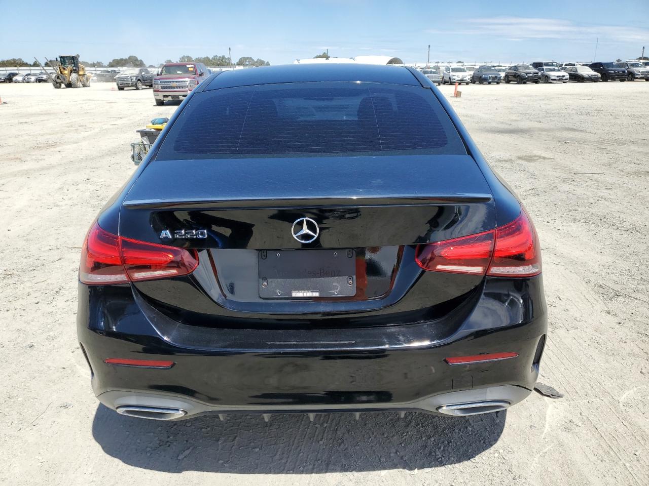 WDD3G4EB4KW008618 2019 Mercedes-Benz A 220