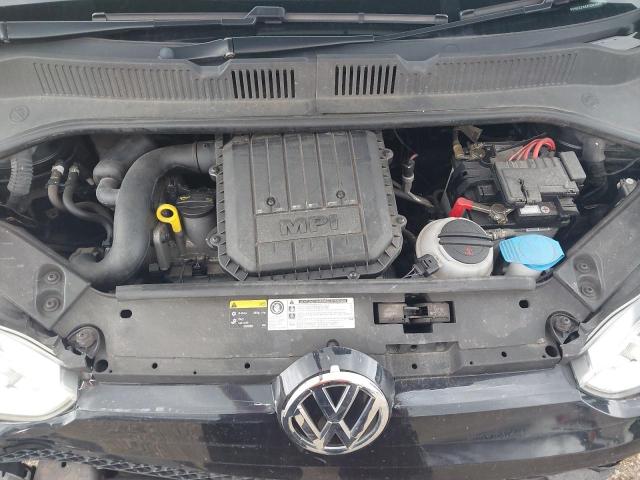 2015 VOLKSWAGEN MOVE UP
