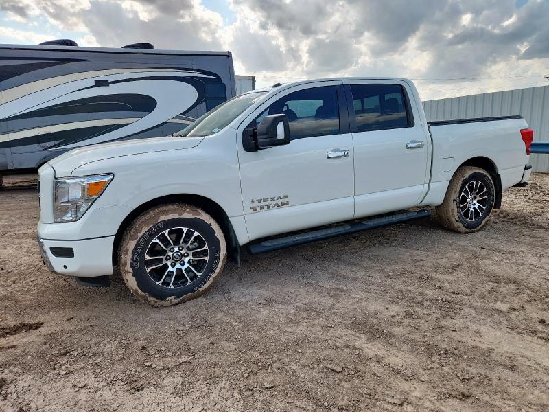 NISSAN TITAN SV 2021