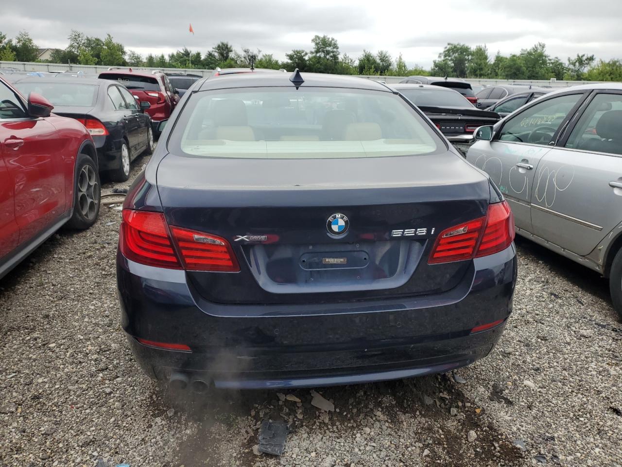 2013 BMW 528 Xi VIN: WBAXH5C58DD115498 Lot: 64618685