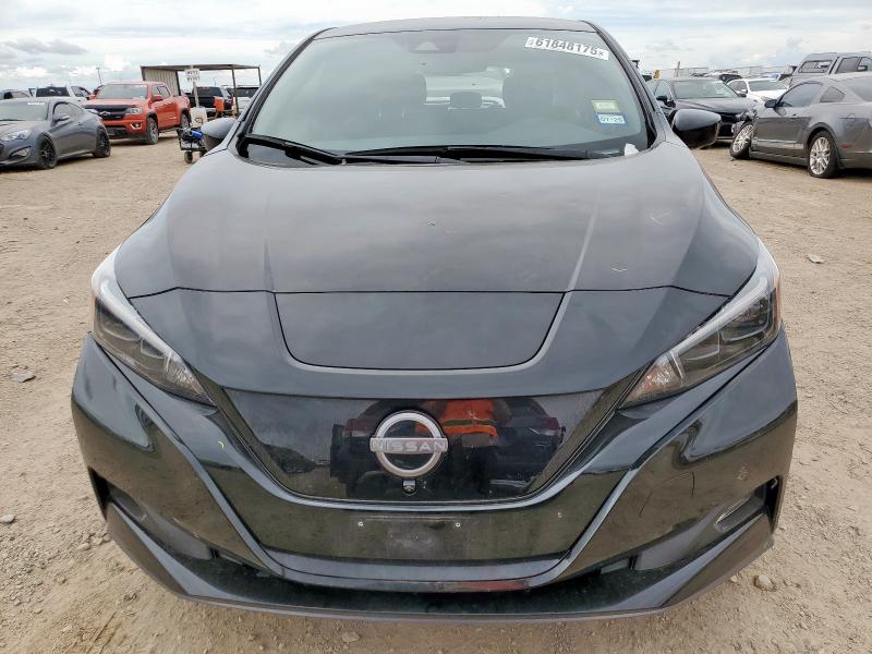  NISSAN LEAF 2024 Чорний