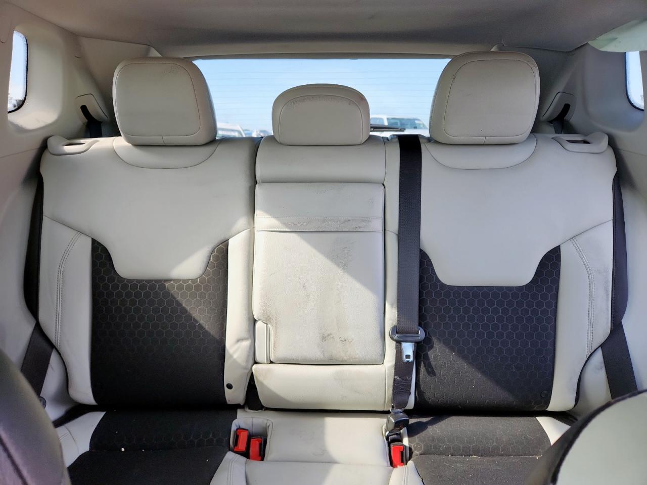 2019 Jeep Compass Latitude VIN: 3C4NJCBB5KT636714 Lot: 64874635