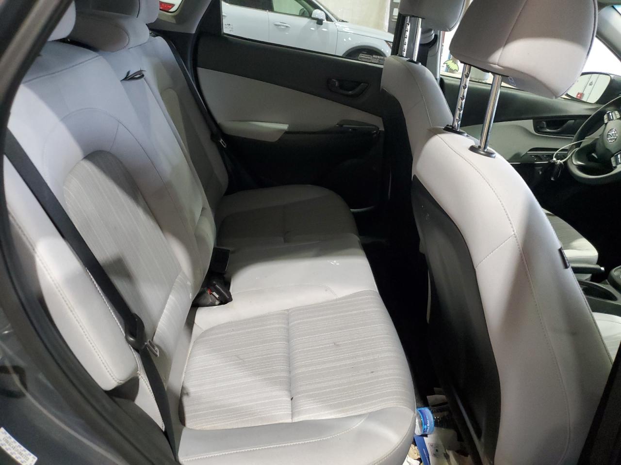 km8k6cab1pu002332 KM8K6CAB1PU002332 2023 Hyundai Kona Sel