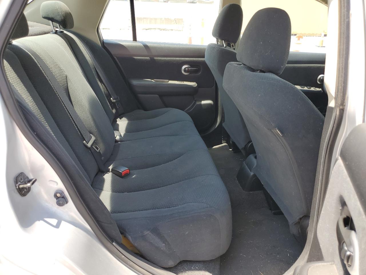 2011 Nissan Versa S VIN: 3N1BC1AP0BL404622 Lot: 64633485