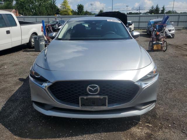  MAZDA 3 2021 Silver