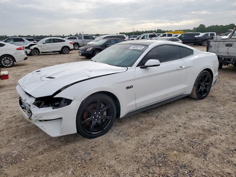 FORD MUSTANG 2019 Biały
