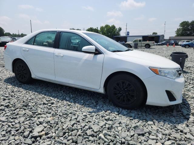  TOYOTA CAMRY 2014 White
