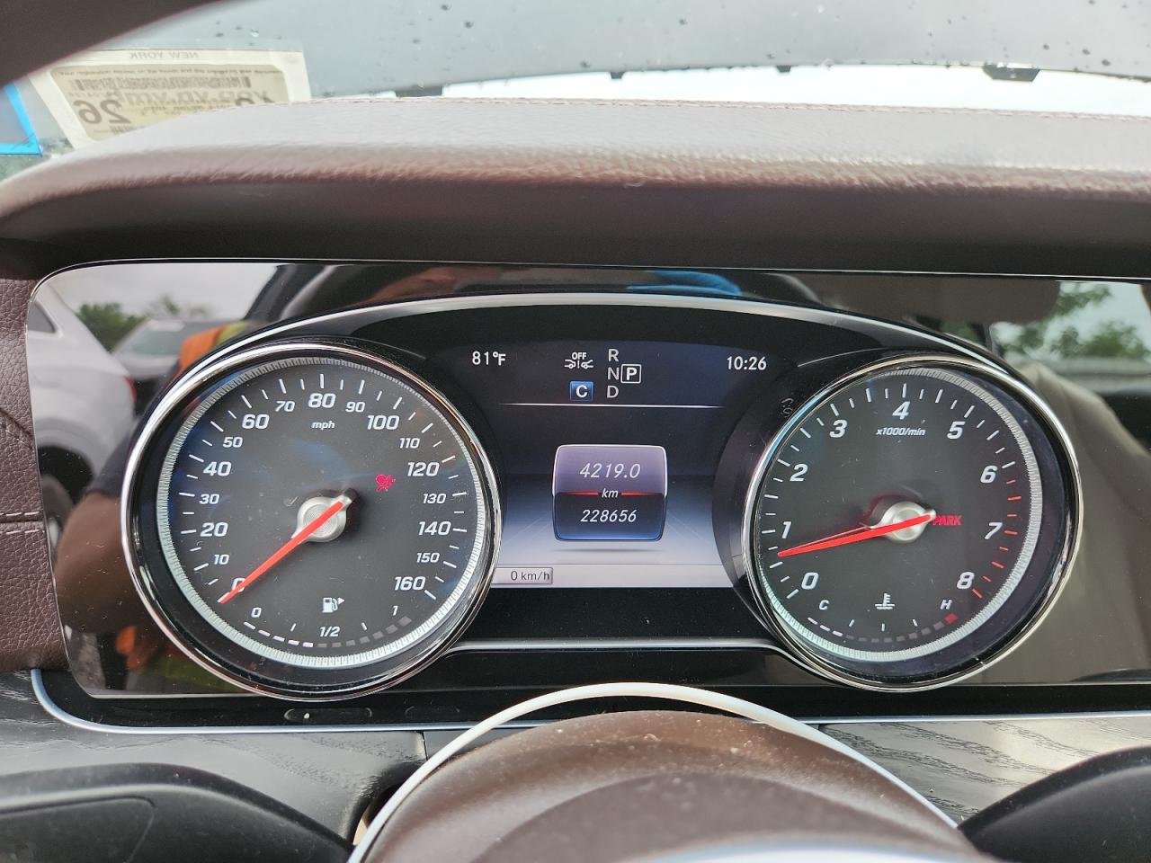 2019 Mercedes-Benz E 300 4Matic VIN: WDDZF4KB4KA533726 Lot: 63042345