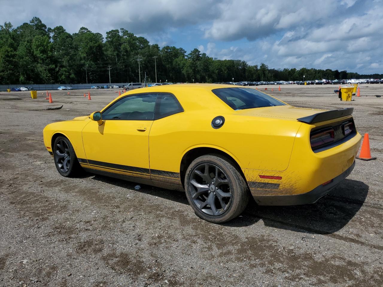 2017 Dodge Challenger Sxt VIN: 2C3CDZAG8HH555081 Lot: 66275145