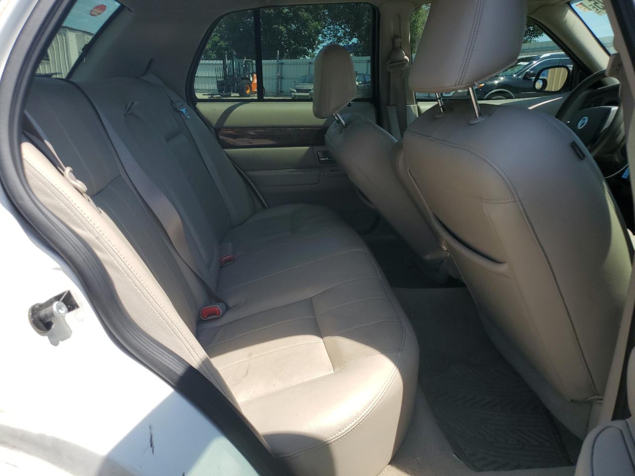 2009 Mercury Grand Marquis Ls VIN: 2MEHM75V69X601060 Lot: 63185305