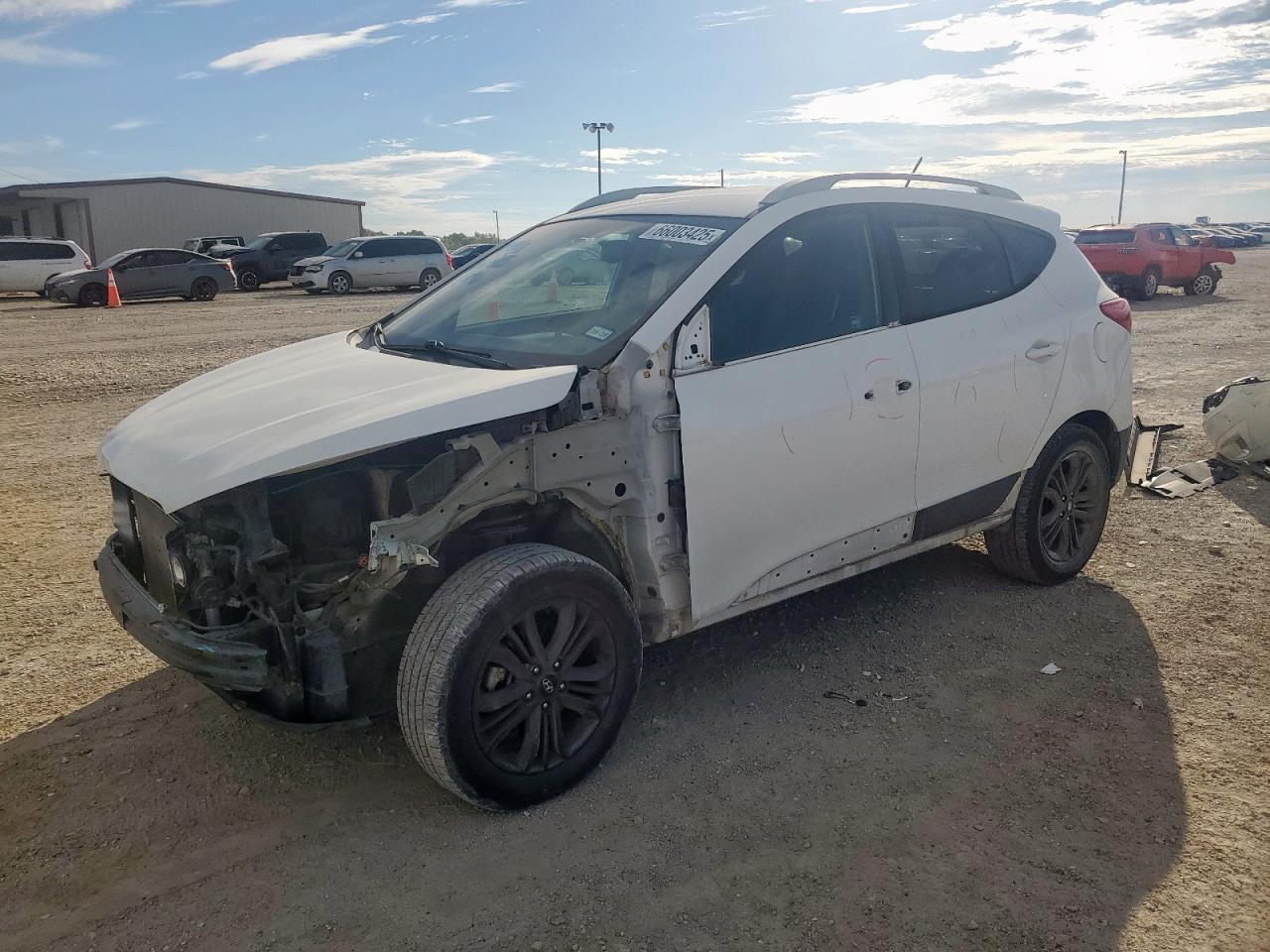 km8ju3ag7fu069299 KM8JU3AG7FU069299 2015 Hyundai Tucson Limited