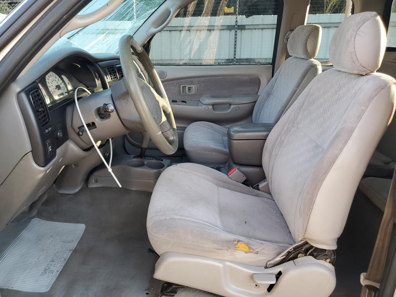 2002 Toyota Tacoma Xtracab Prerunner VIN: 5TESM92N82Z120836 Lot: 64230175