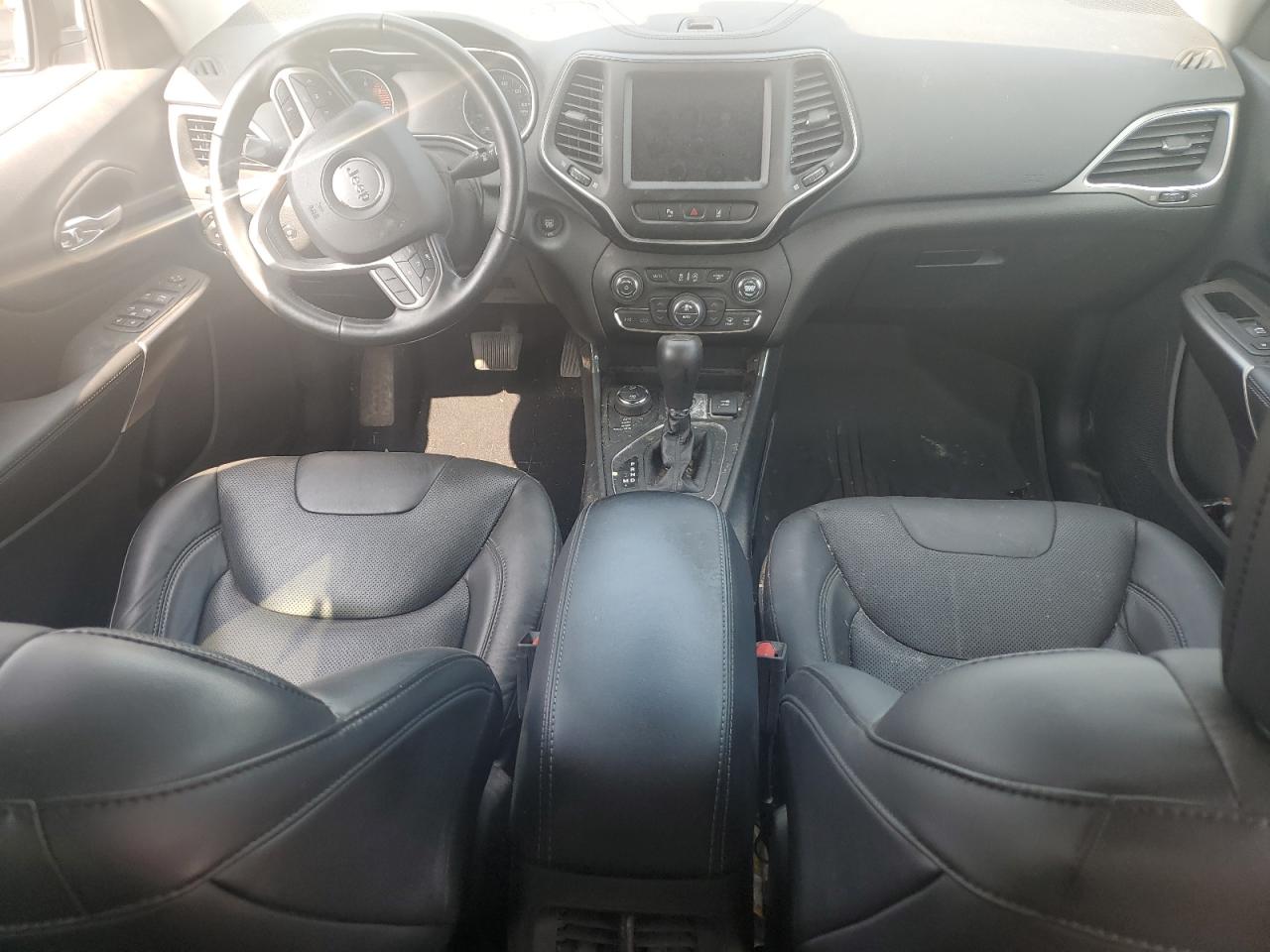 2021 Jeep Cherokee Latitude Lux VIN: 1C4PJMMN8MD110723 Lot: 65751095