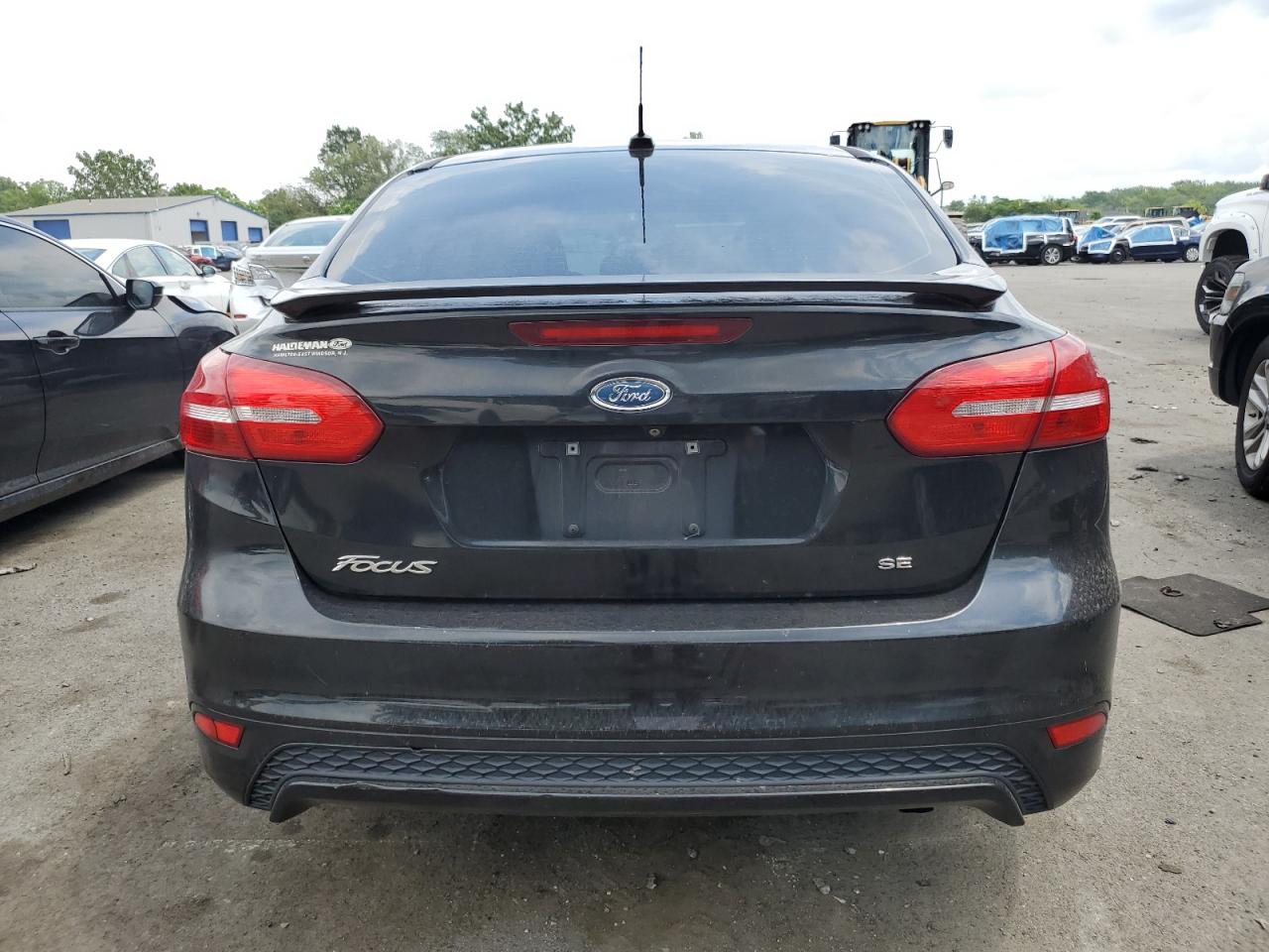 2015 Ford Focus Se VIN: 1FADP3F22FL321333 Lot: 64464445