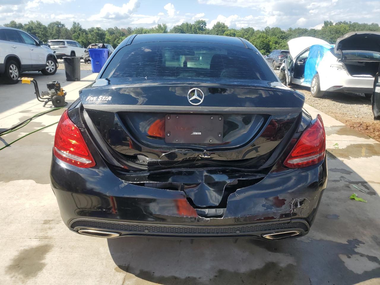 2016 Mercedes-Benz C 300 VIN: 55SWF4JB4GU126209 Lot: 64201915