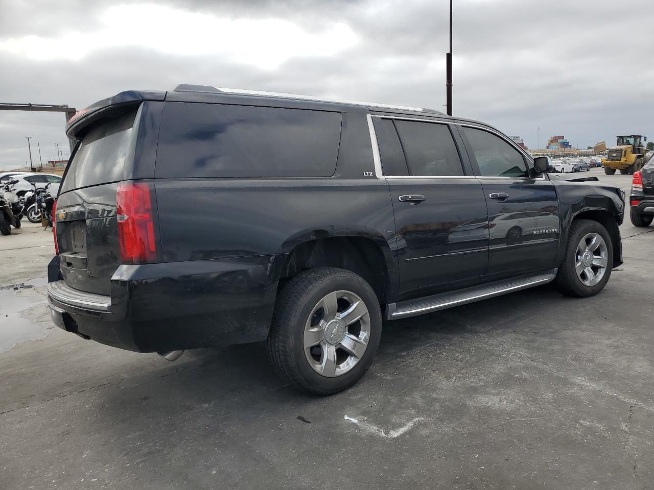 1gnscjkc0gr158140 1GNSCJKC0GR158140 2016 Chevrolet Suburban C1500 Ltz