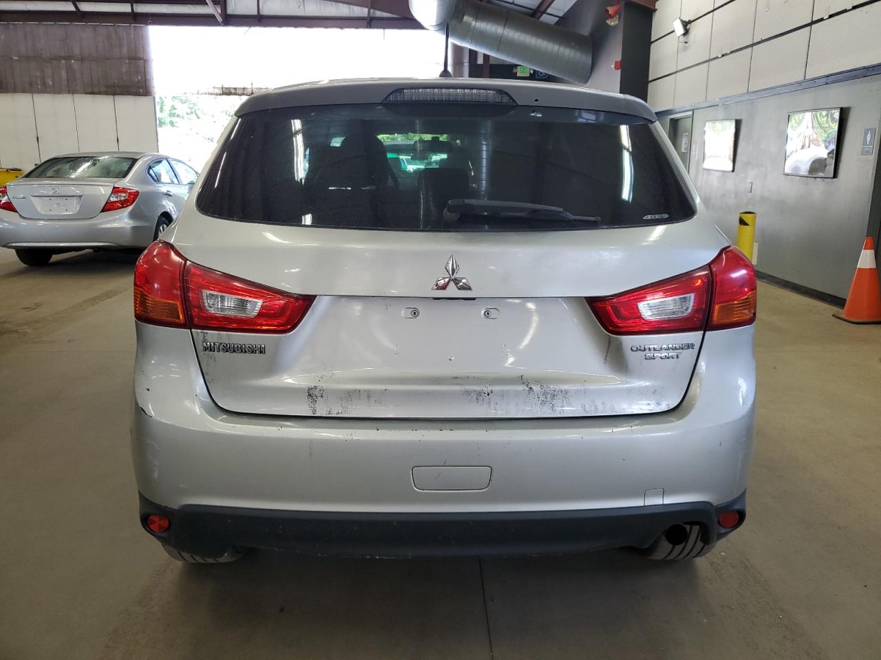 2015 Mitsubishi Outlander Sport Es VIN: 4A4AR3AWXFE037642 Lot: 65312155