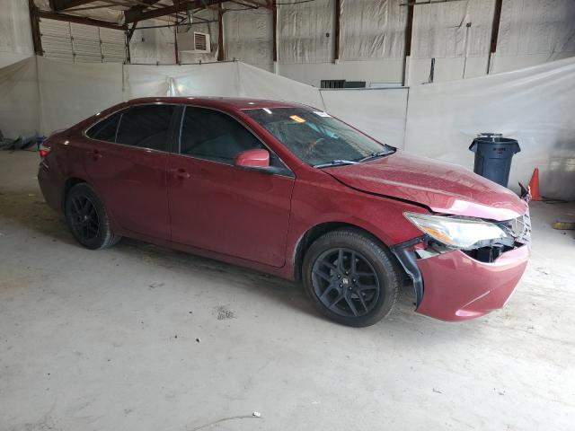  TOYOTA CAMRY 2017 Бордовый