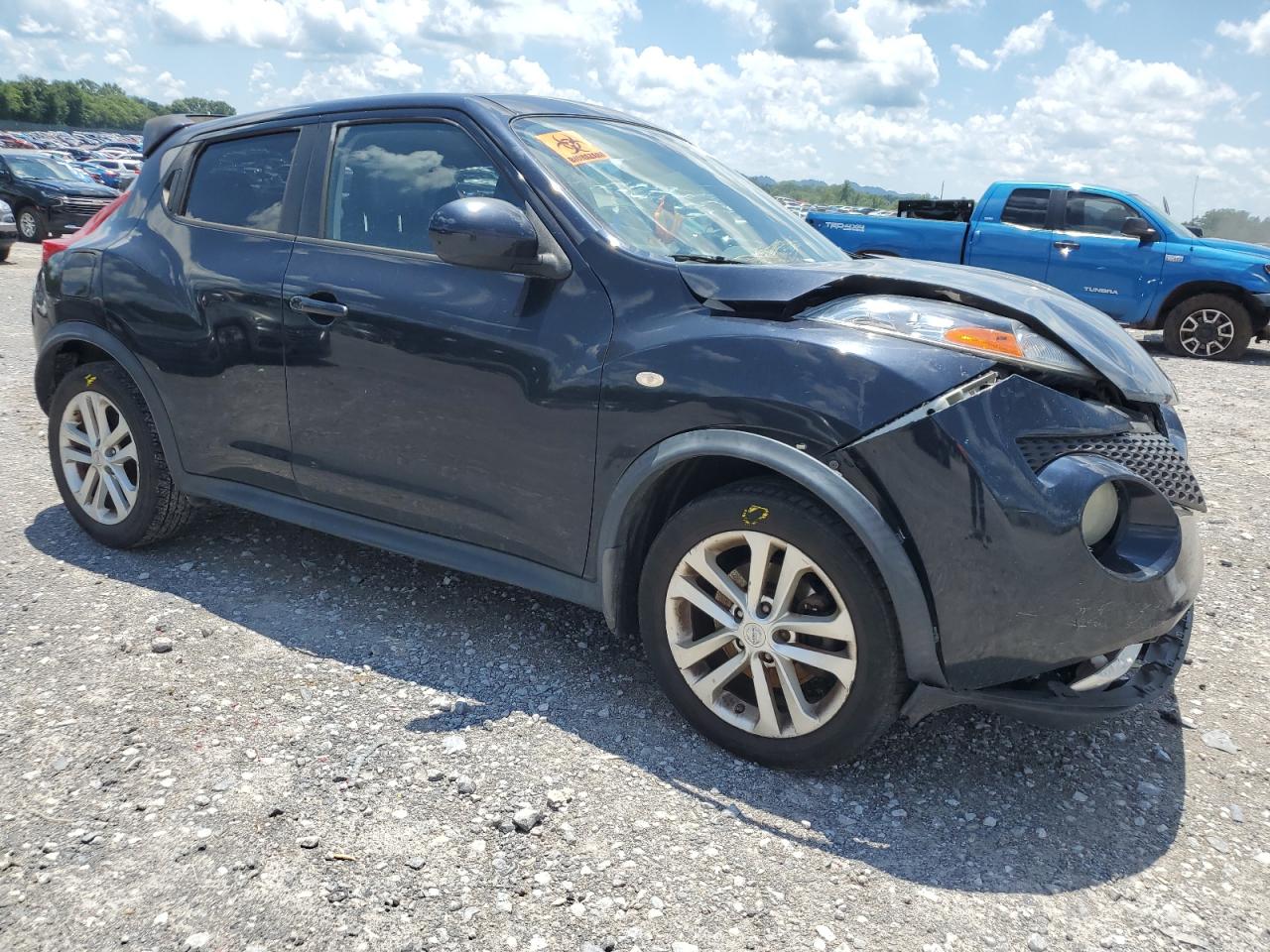 2011 Nissan Juke S VIN: JN8AF5MR7BT007574 Lot: 63315825