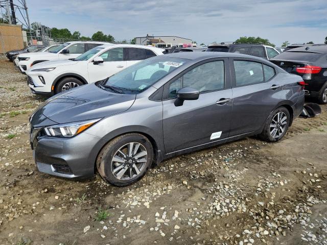  NISSAN VERSA 2021 Серый