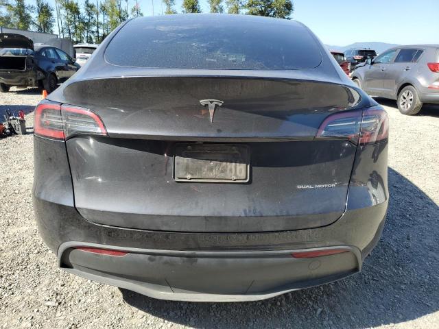  TESLA MODEL Y 2024 Szary