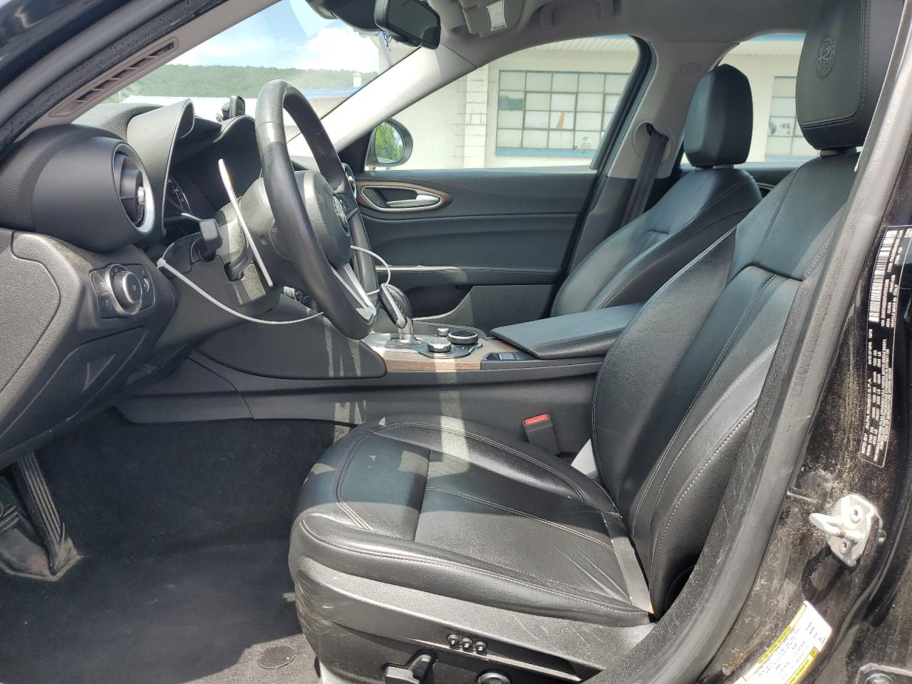 zarfaeen7h7533996 ZARFAEEN7H7533996 2017 Alfa Romeo Giulia Ti Q4