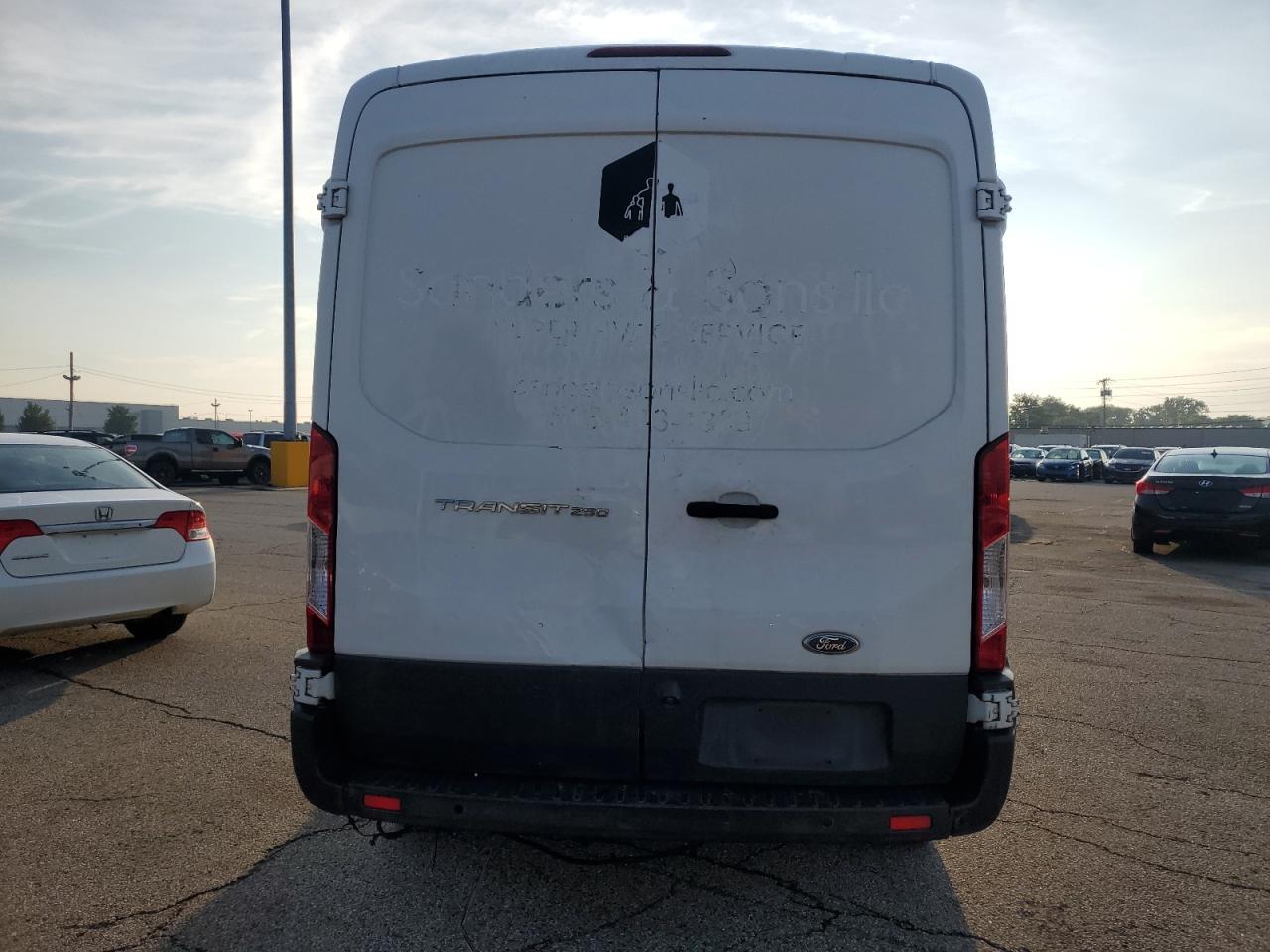 2017 Ford Transit T-250 VIN: 1FTYR1CM6HKB30961 Lot: 65773855