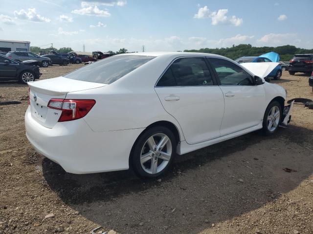  TOYOTA CAMRY 2014 Biały
