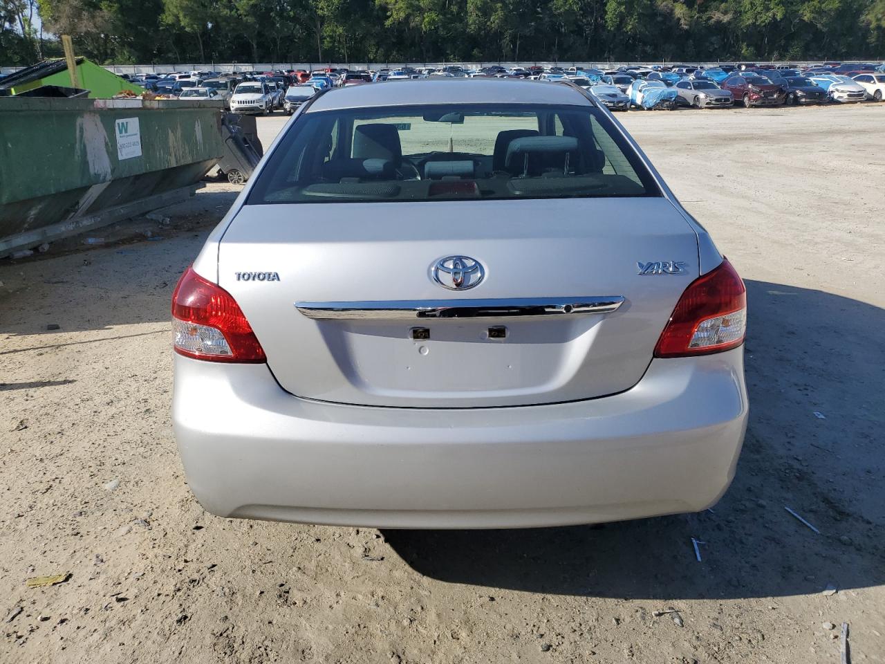 2010 Toyota Yaris VIN: JTDBT4K33A4073551 Lot: 63093465