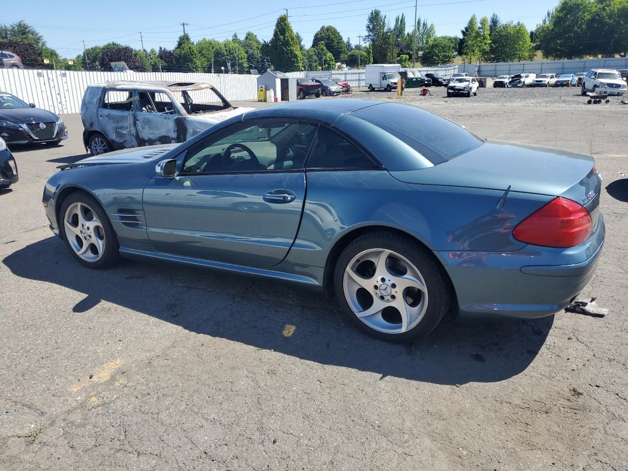 V (R230) V (R230)