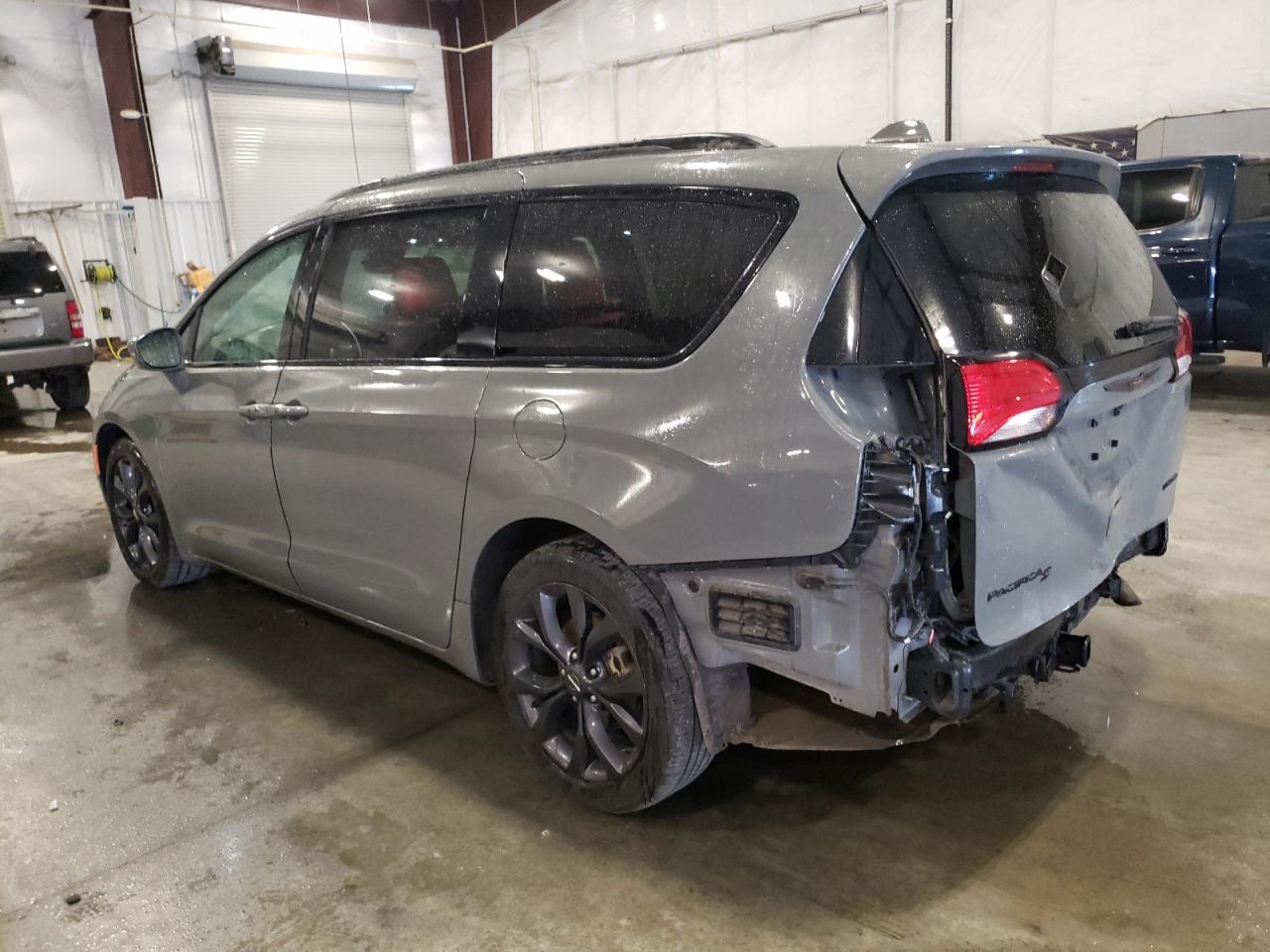 2020 Chrysler Pacifica Limited VIN: 2C4RC1GG8LR137026 Lot: 63214135