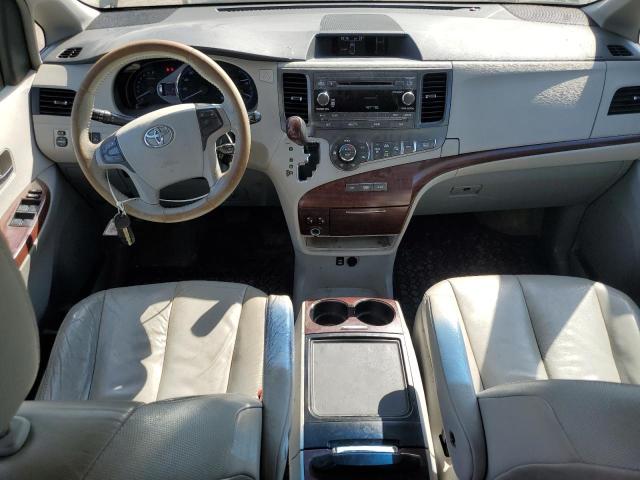 2012 TOYOTA SIENNA XLE  