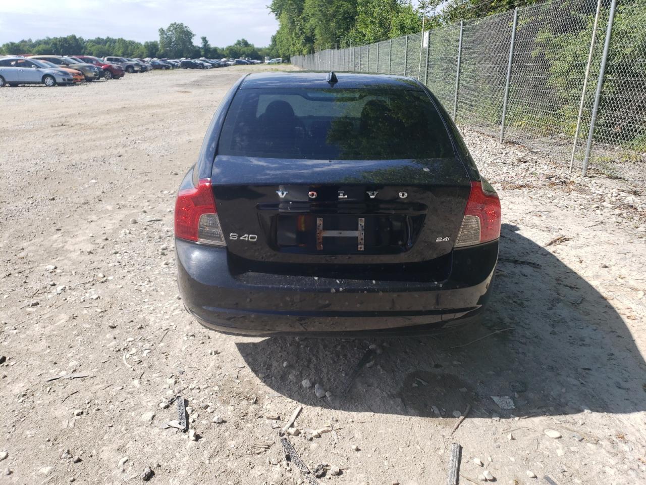 2010 Volvo S40 2.4I VIN: YV1382MS4A2488222 Lot: 63010145