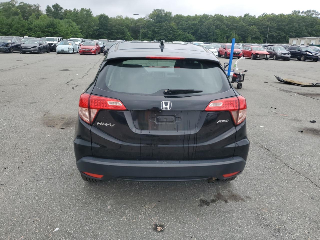 2017 Honda Hr-V Lx VIN: 3CZRU6H32HM700750 Lot: 64277825