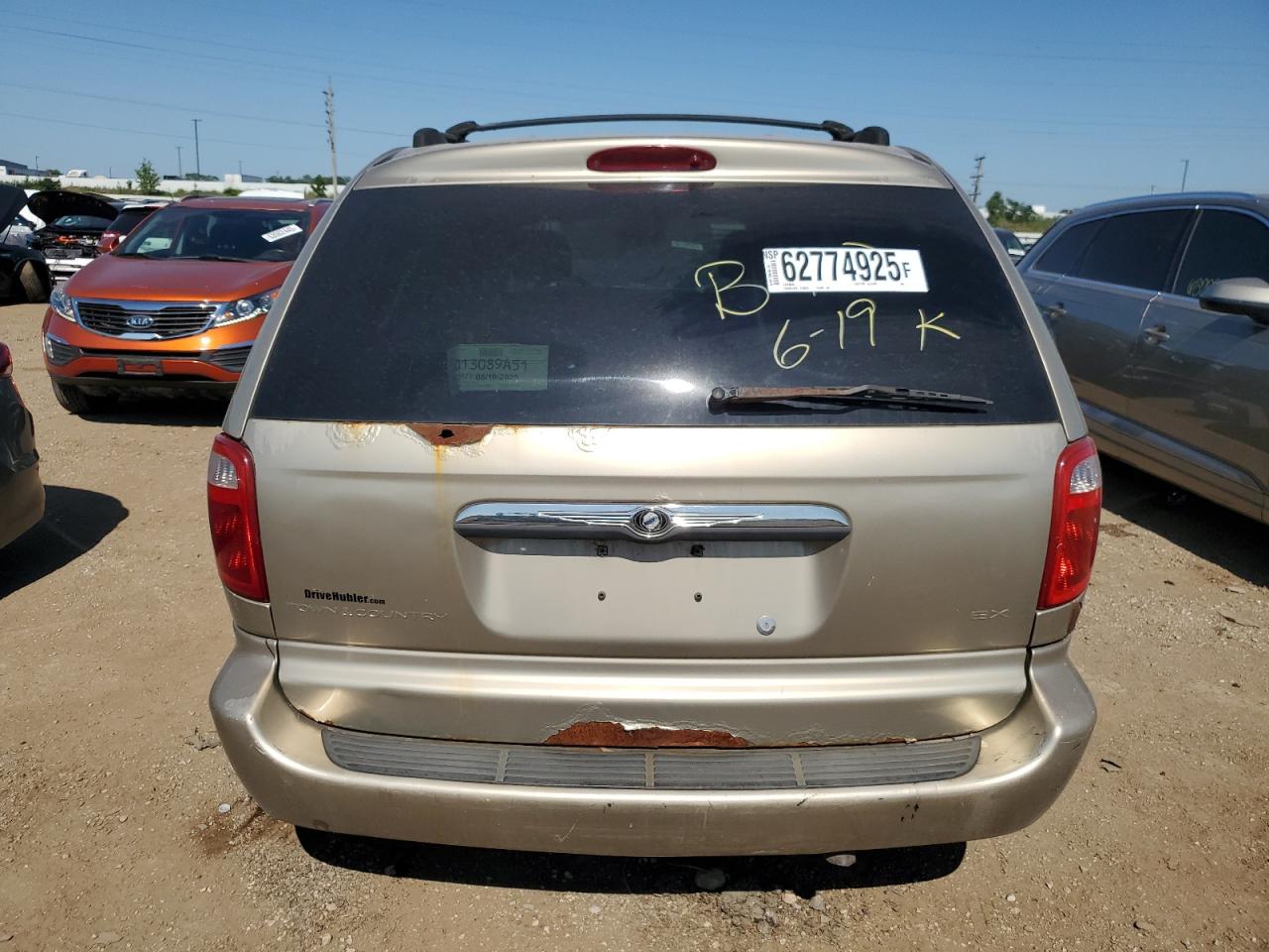 2002 Chrysler Town & Country Ex VIN: 2C8GP74L72R518439 Lot: 62774925