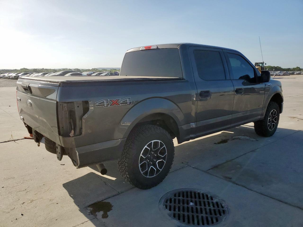 2017 Ford F150 Supercrew VIN: 1FTEW1EP2HKD07041 Lot: 65293065