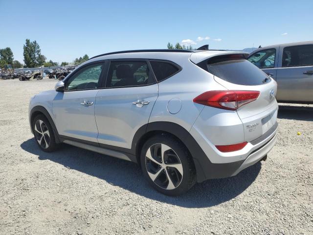  HYUNDAI TUCSON 2017 Серебристый