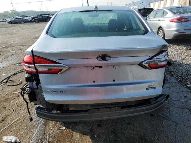  FORD FUSION 2020 Srebrny