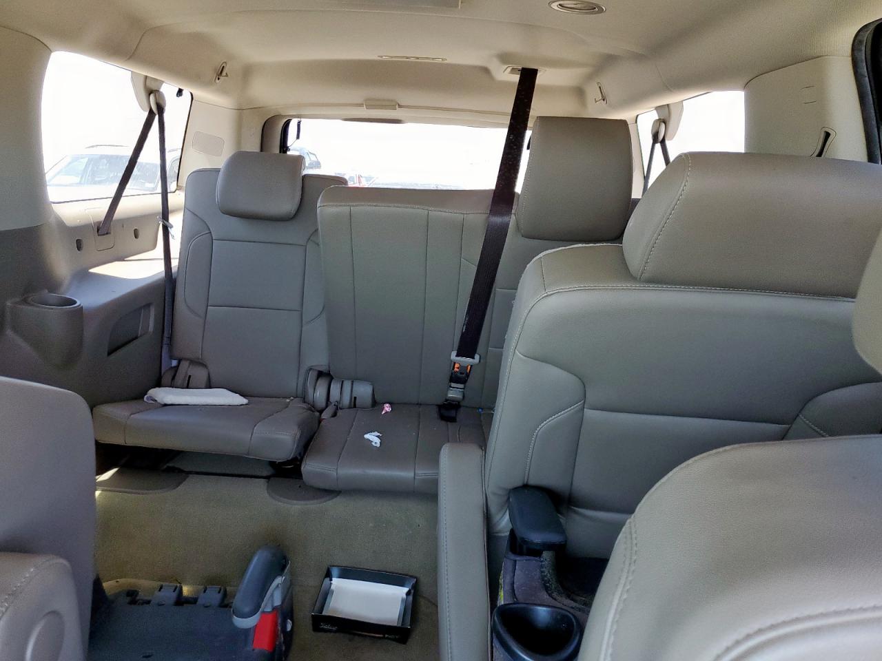 1gnschkc9hr391072 1GNSCHKC9HR391072 2017 Chevrolet Suburban C1500 Lt