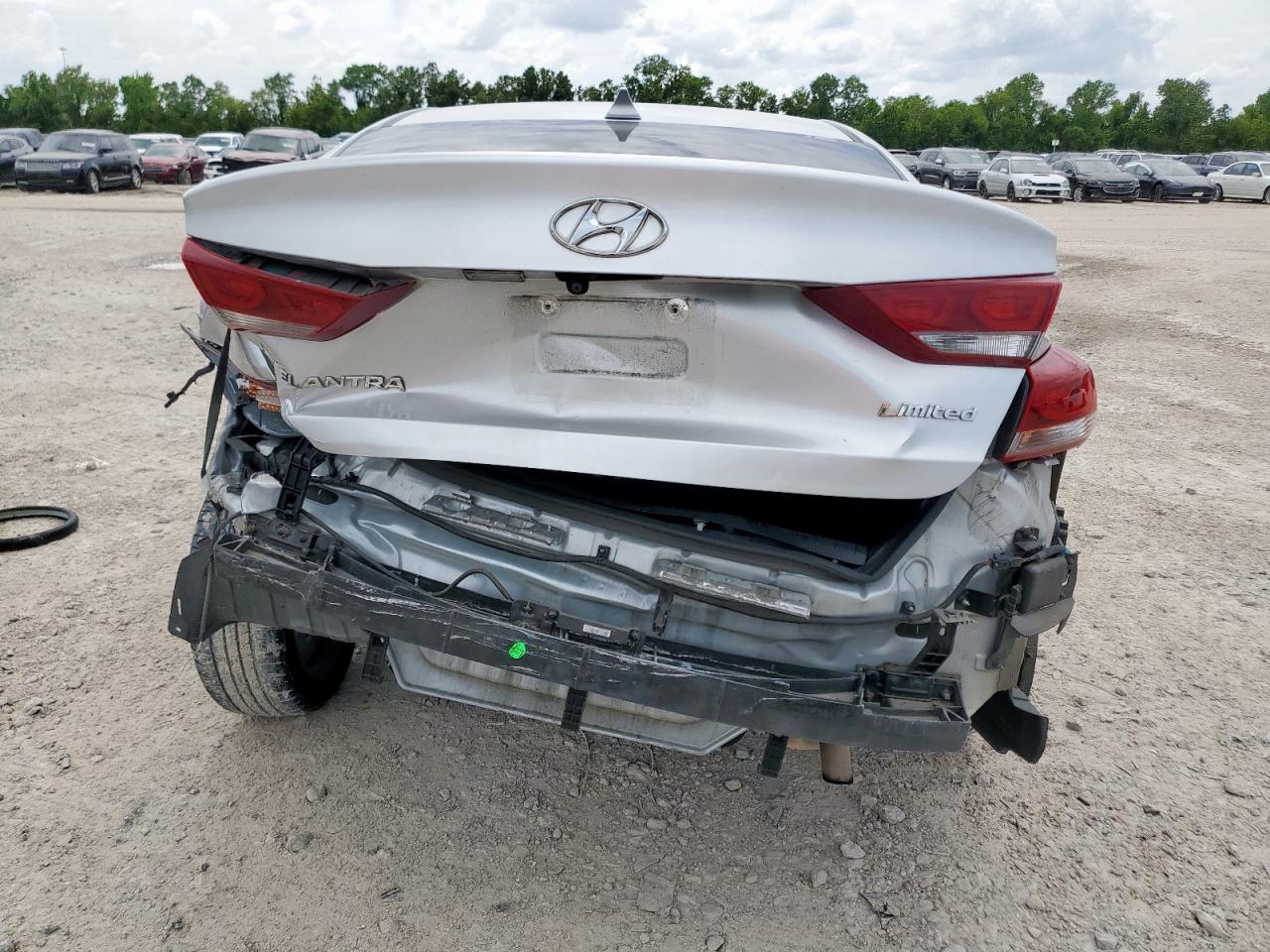 2016 Hyundai Elantra Se VIN: 5NPD84LF3HH008108 Lot: 65627635
