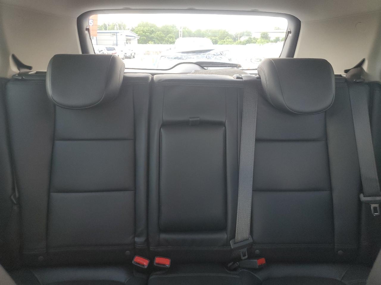 2019 Buick Encore Essence VIN: KL4CJCSM0KB930882 Lot: 63638165