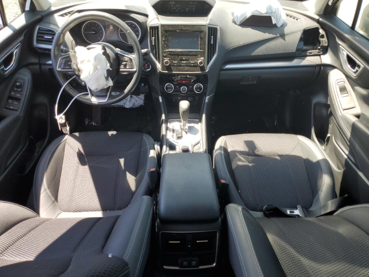 2022 Subaru Forester Premium VIN: JF2SKAEC8NH417498 Lot: 63147575