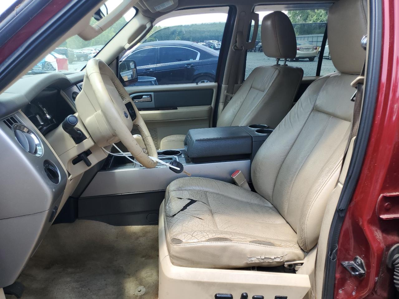 2014 Ford Expedition Xlt VIN: 1FMJU1J54EEF56908 Lot: 63217405