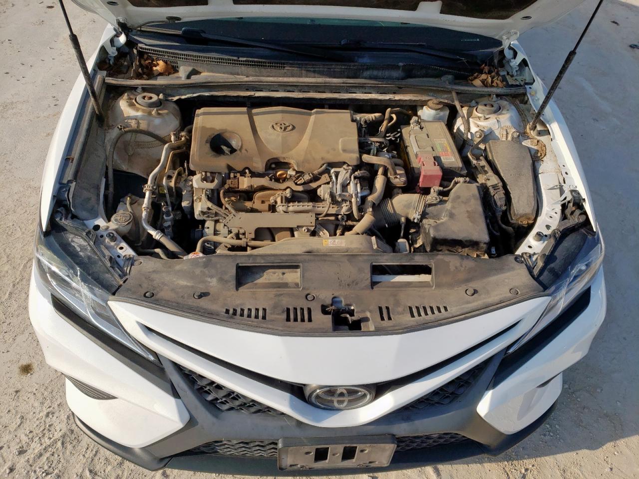 2019 Toyota Camry L VIN: 4T1B11HK7KU211558 Lot: 64284735