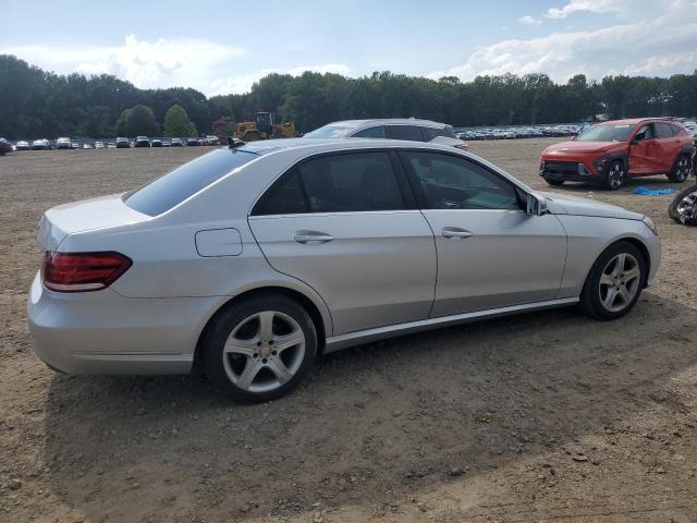 Sedans MERCEDES-BENZ E-CLASS 2016 Srebrny