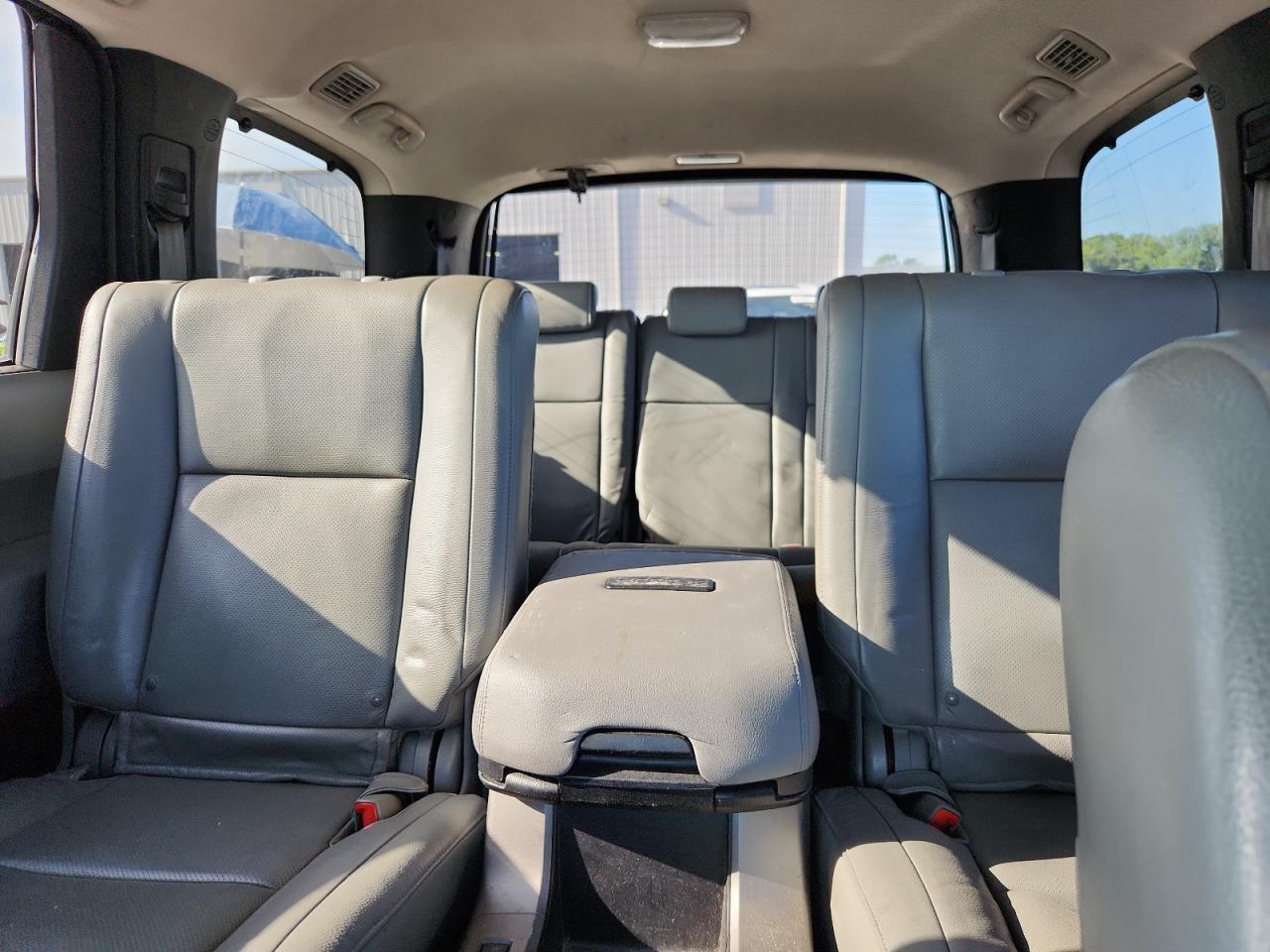 2010 Toyota Sequoia Platinum VIN: 5TDYY5G1XAS029639 Lot: 64479585