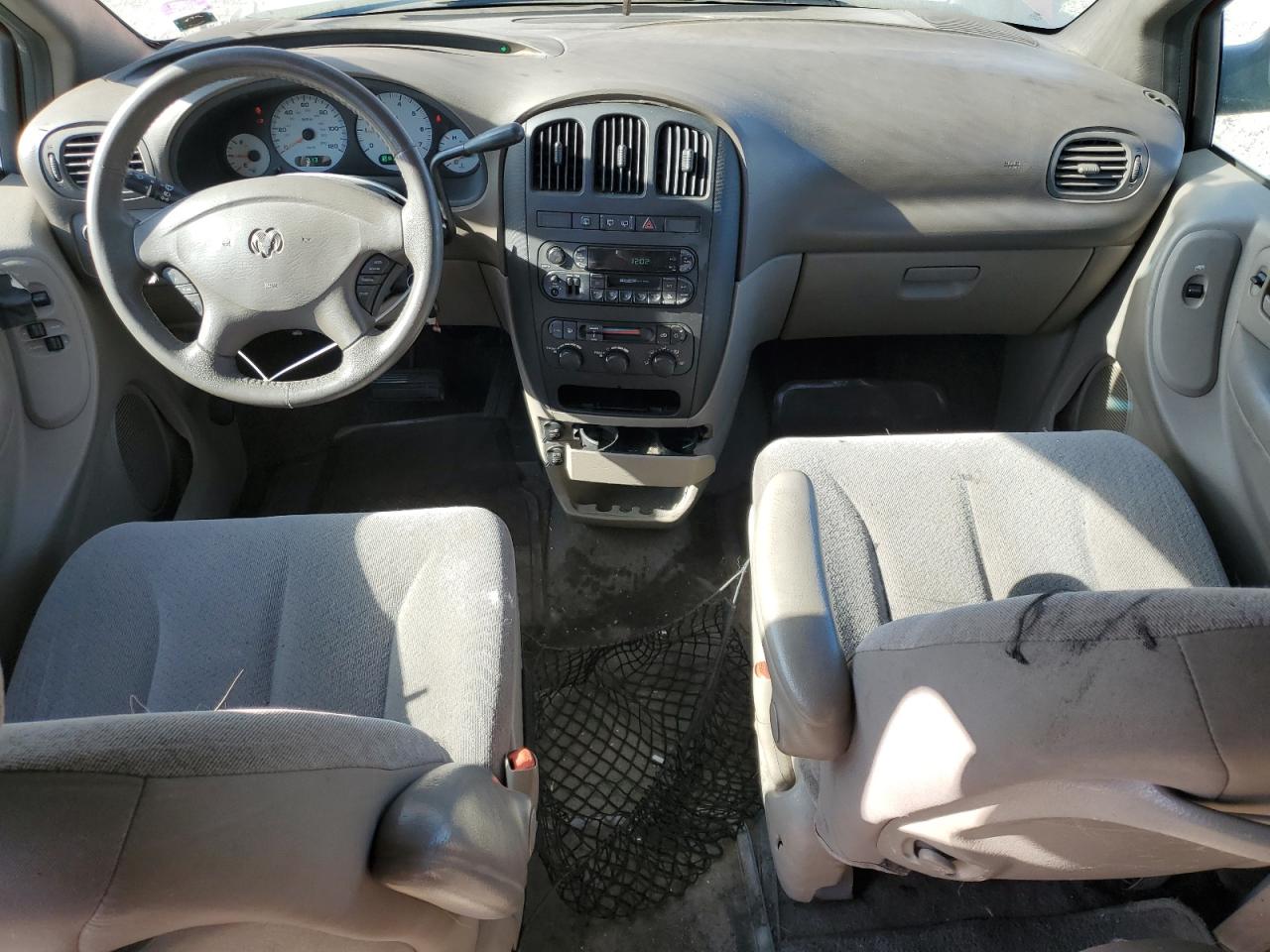 2003 Dodge Grand Caravan Sport VIN: 2D4GP44L03R118908 Lot: 63680735