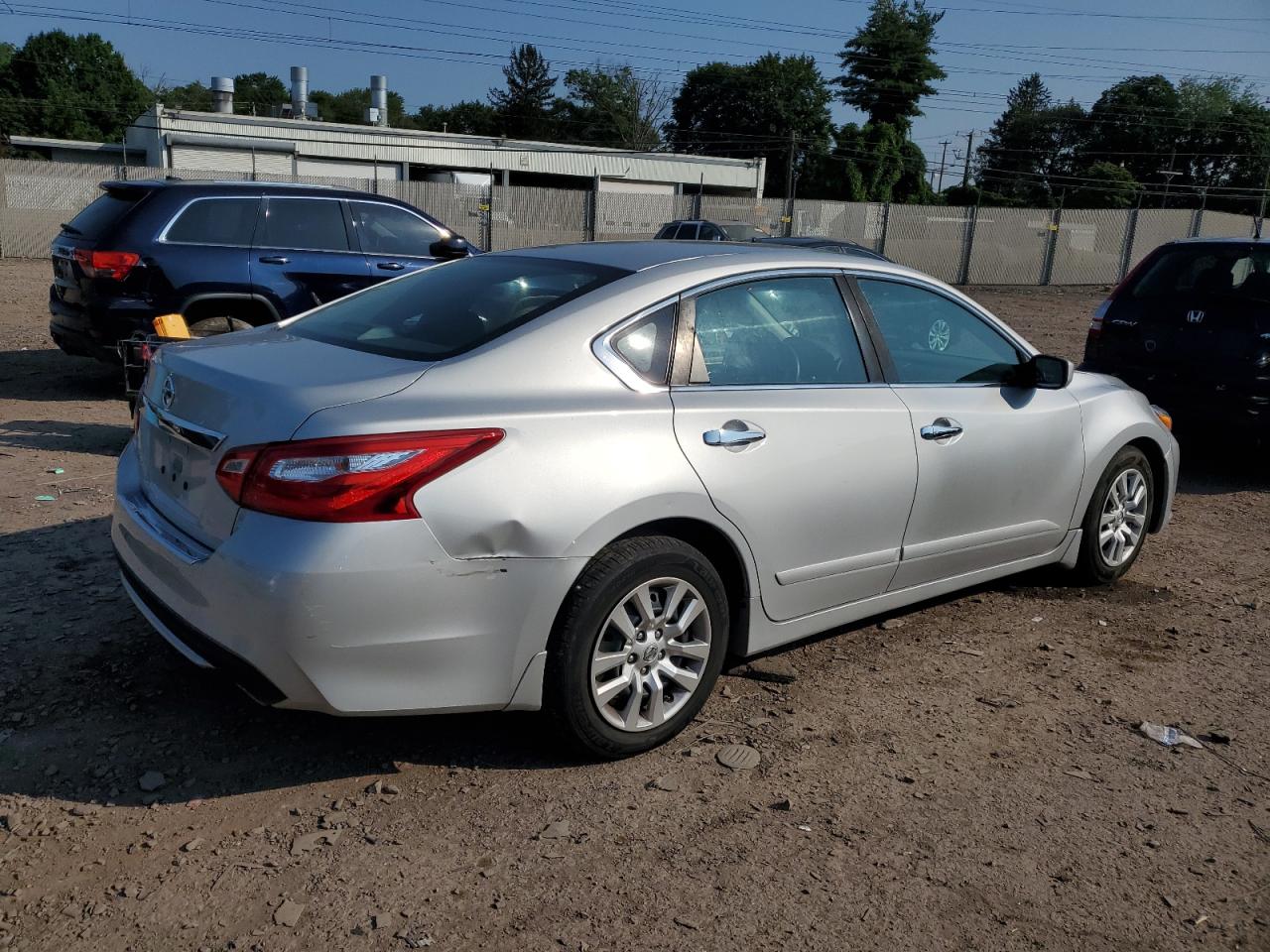 1n4al3ap8hc258324 1N4AL3AP8HC258324 2017 Nissan Altima 2.5