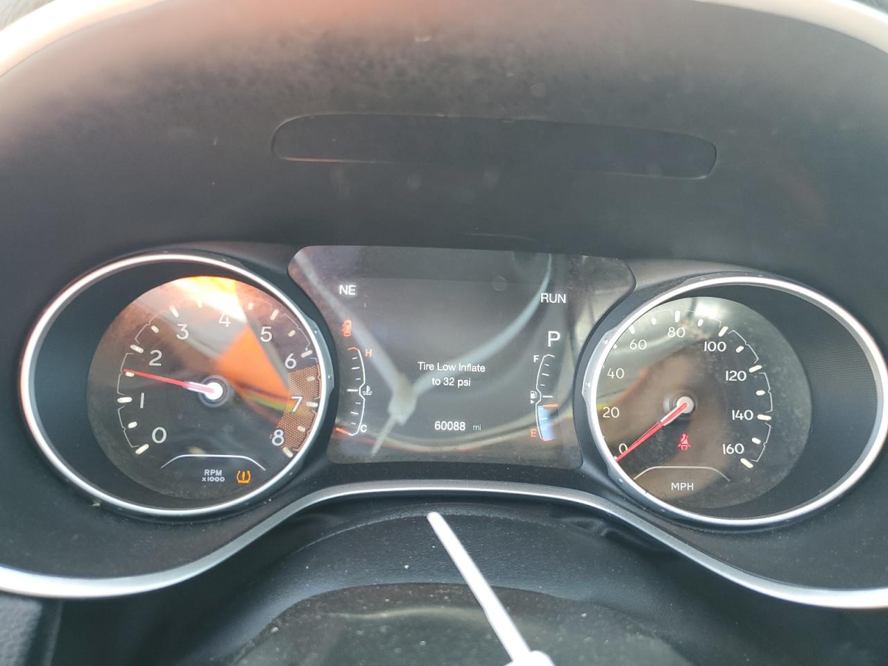 2018 Jeep Compass Latitude VIN: 3C4NJDBBXJT253257 Lot: 65964955